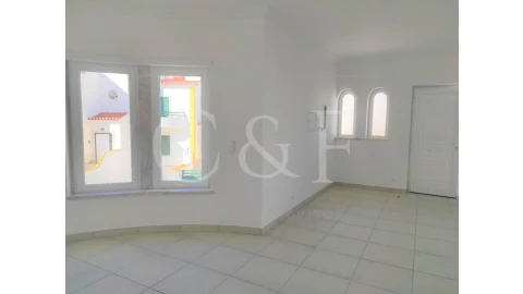 Moradia T3 para Venda em Ericeira
