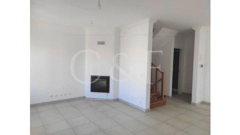 Moradia T3 para Venda em Ericeira