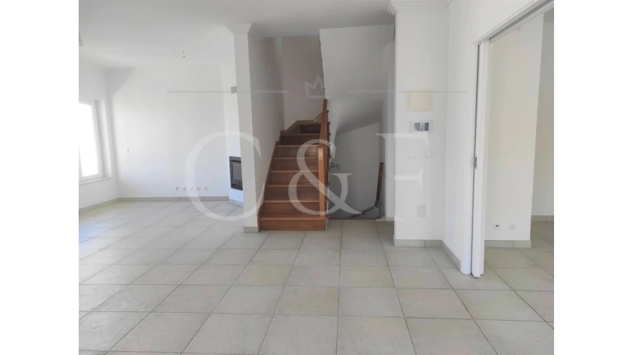 Moradia T3 para Venda em Ericeira Foto 14