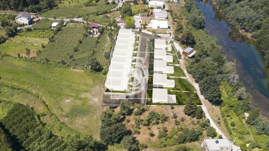 Terreno para Venda em Águas Santas e Moure Foto 5