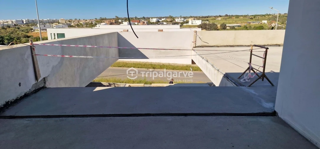 Moradia T4 para Venda em Lagos (São Sebastião e Santa Maria) Foto 16