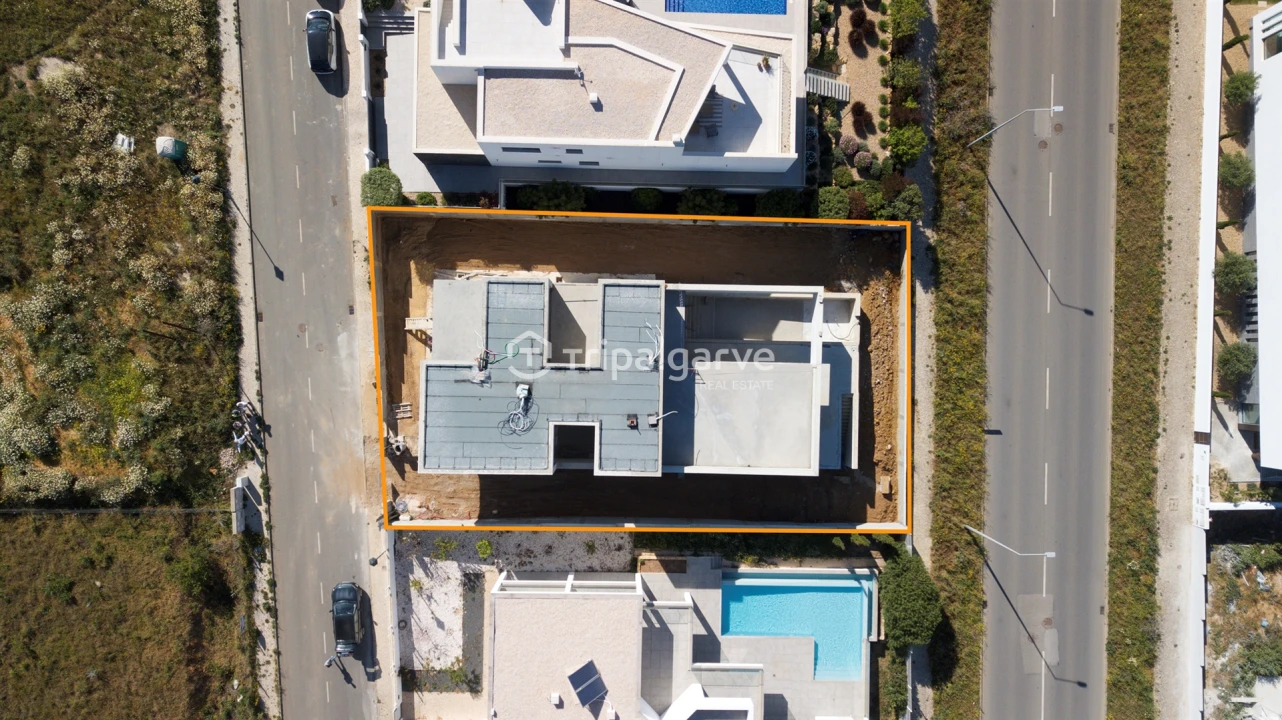 Moradia T4 para Venda em Lagos (São Sebastião e Santa Maria) Foto 26