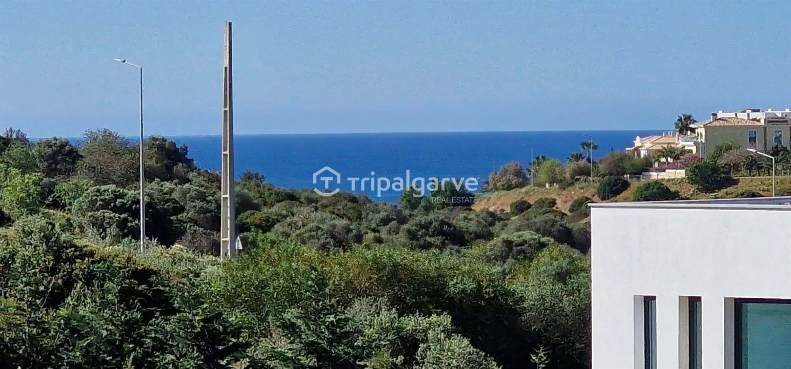 Moradia T4 para Venda em Lagos (São Sebastião e Santa Maria) Foto 17