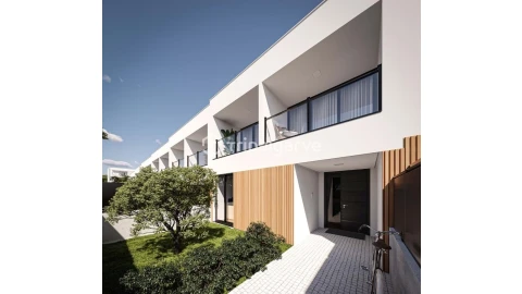 Moradia T3 para Venda em Ferragudo