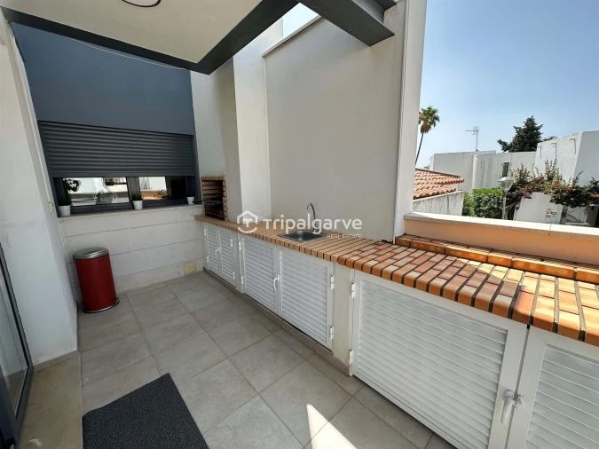 Moradia T5 para Venda em Quarteira Foto 46