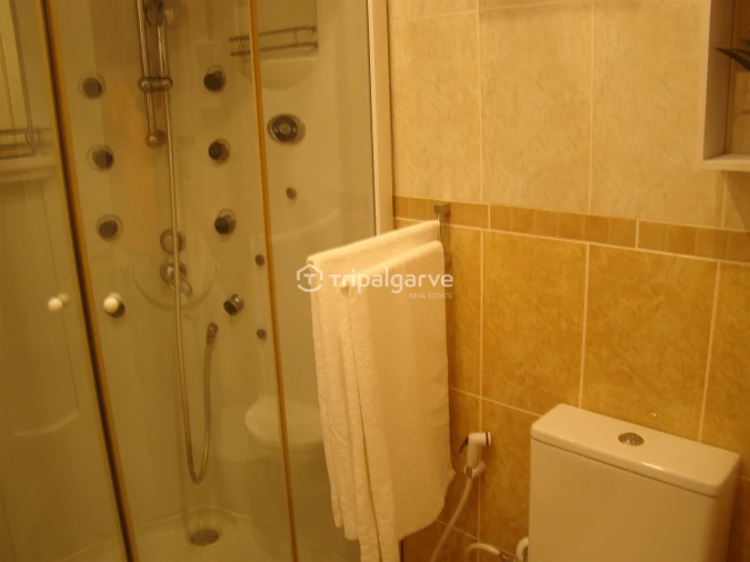 Apartamento T1 para Venda em Albufeira e Olhos de Água Foto 15