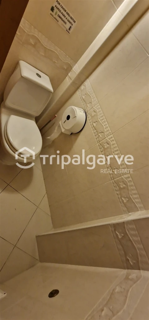 Negócio para Venda em Albufeira e Olhos de Água