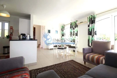 Apartamento T2 para Venda em Quarteira