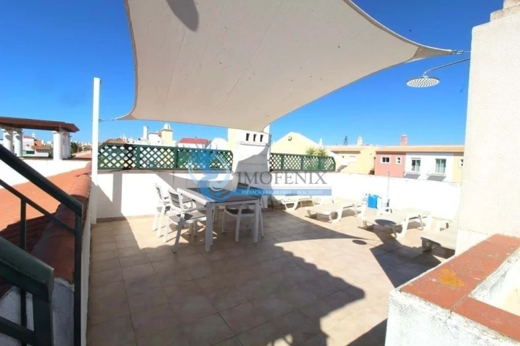 Apartamento T2 para Venda em Quarteira Foto 20