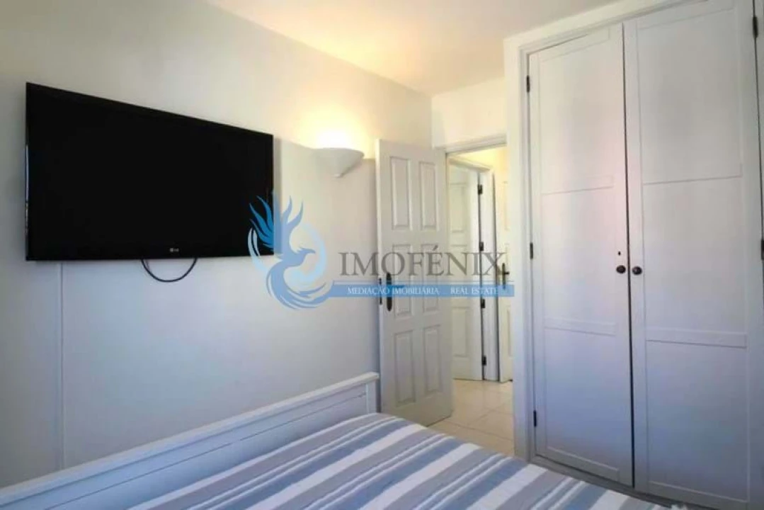 Apartamento T2 para Venda em Quarteira Foto 16