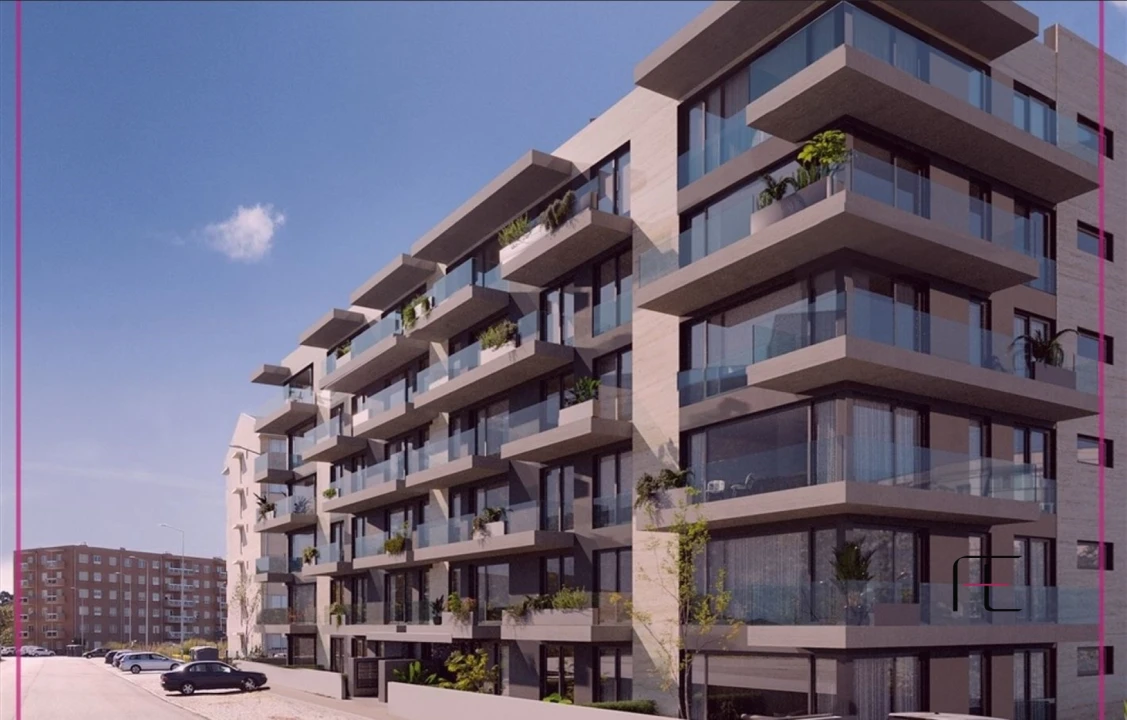 Apartamento T3 para Venda em Santa Marinha e São Pedro da Afurada Foto 1