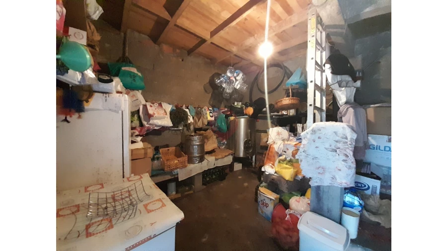 Moradia T4 para Venda em Riba de Mouro Foto 18