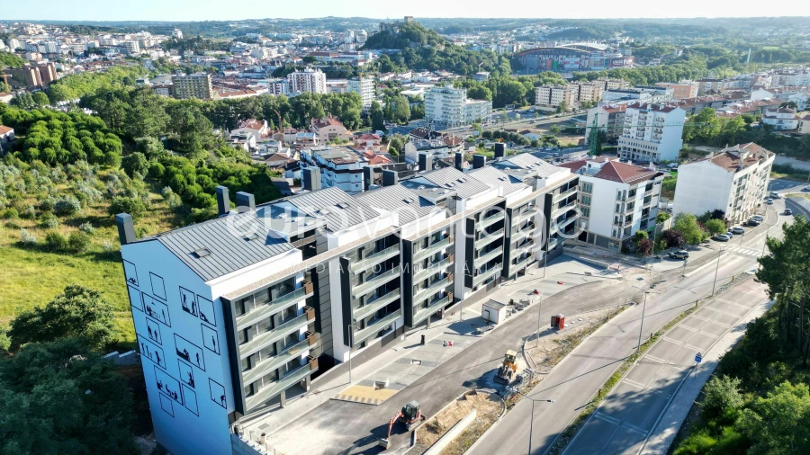 Apartamento T4 para Venda em Marrazes e Barosa Foto 9