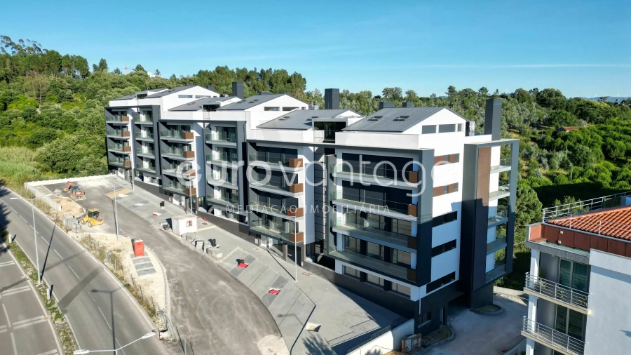 Apartamento T4 para Venda em Marrazes e Barosa Foto 11