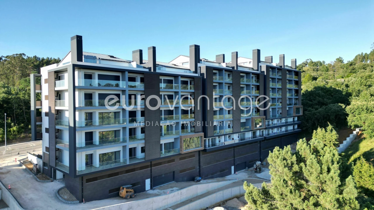 Apartamento T4 para Venda em Marrazes e Barosa Foto 3