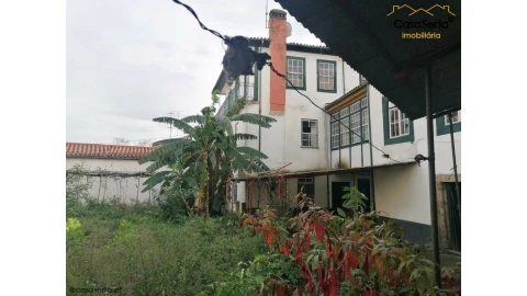Moradia T7 para Venda em Viseu