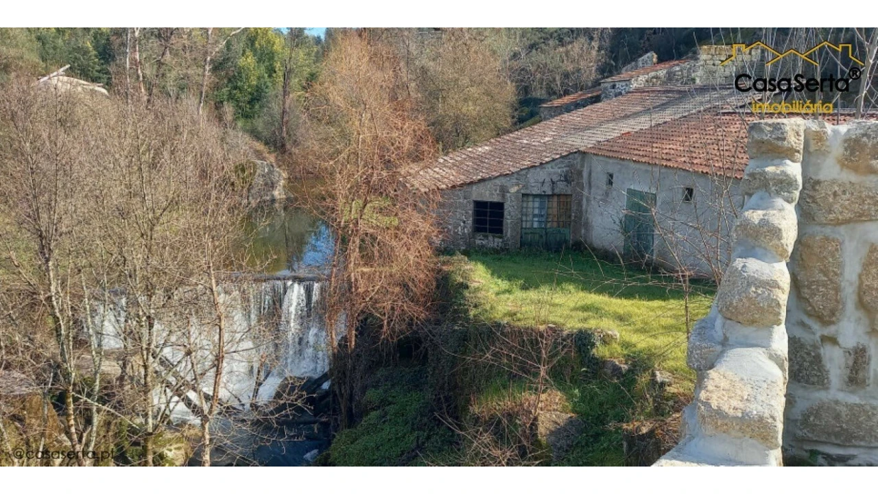 Quinta T0 para Venda em Travanca de Lagos Foto 1