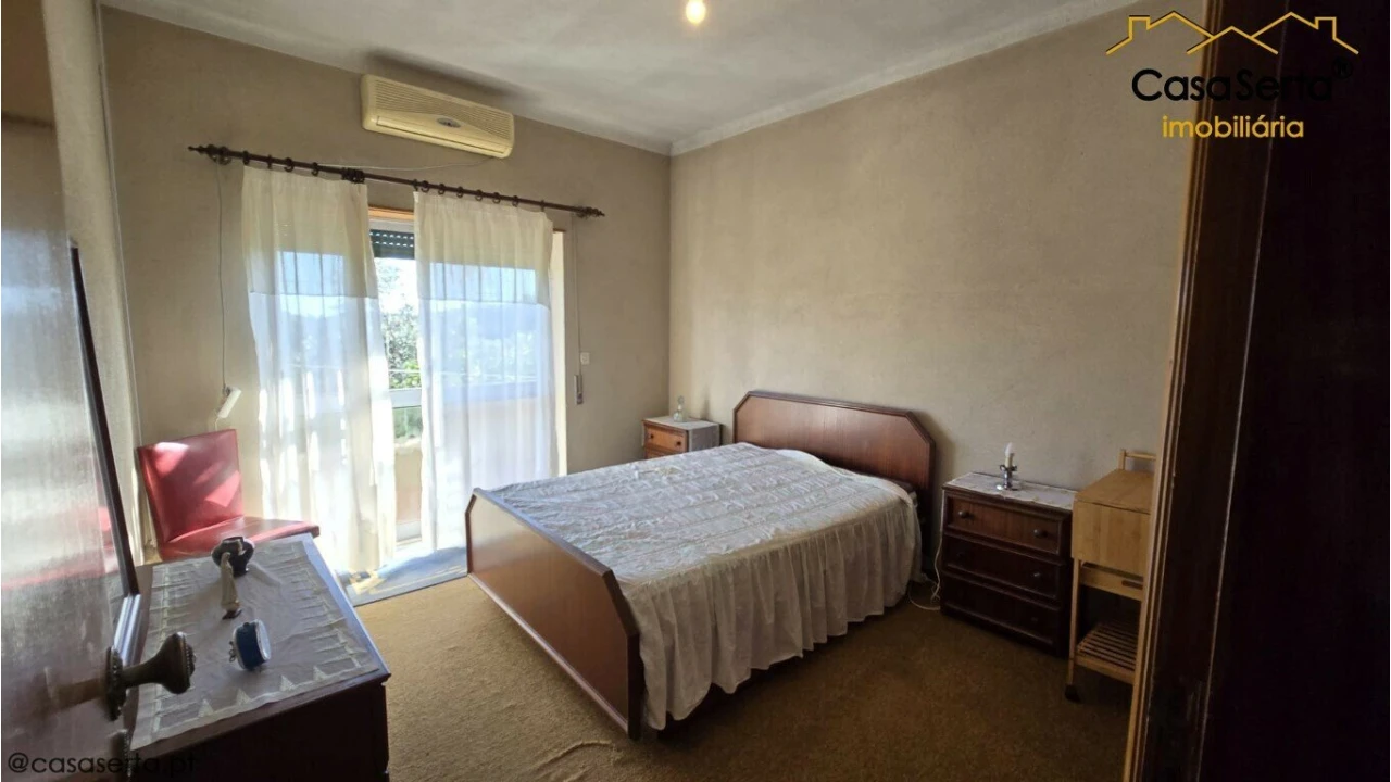 Moradia T4 para Venda em Cabeçudo Foto 10