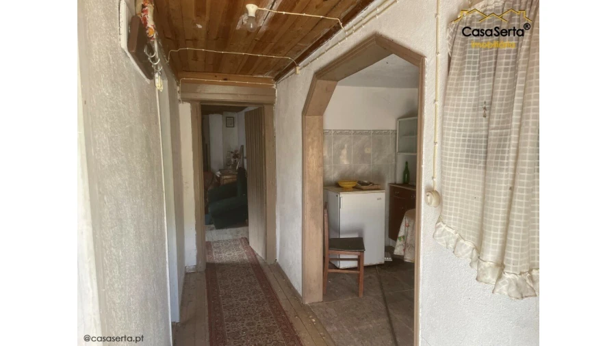 Moradia T2 para Venda em Mosteiro Foto 2
