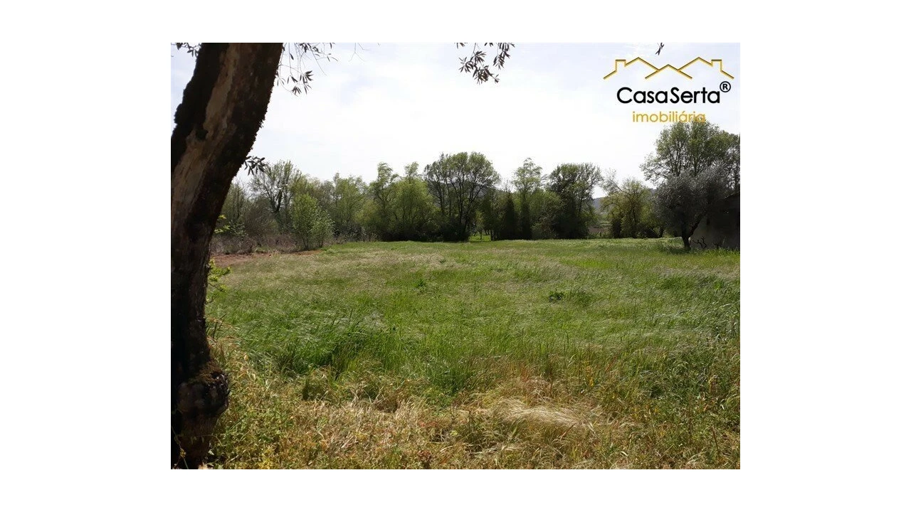 Quinta T0 para Venda em Aguda Foto 3