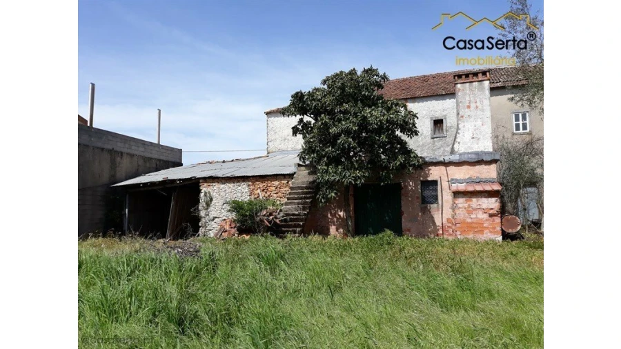 Quinta T0 para Venda em Aguda Foto 4