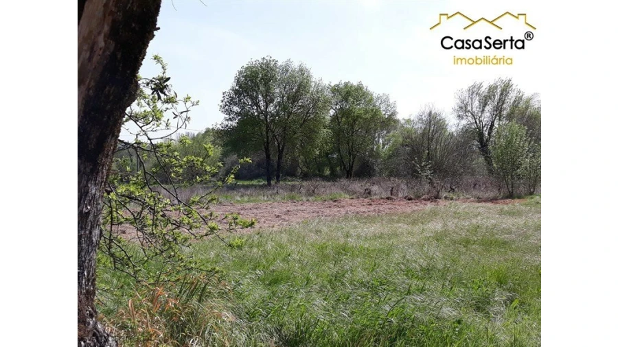 Quinta T0 para Venda em Aguda Foto 12