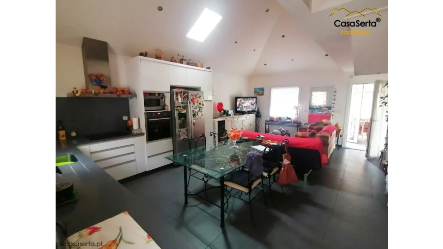 Moradia T2 para Venda em Pombal e Vales Foto 5