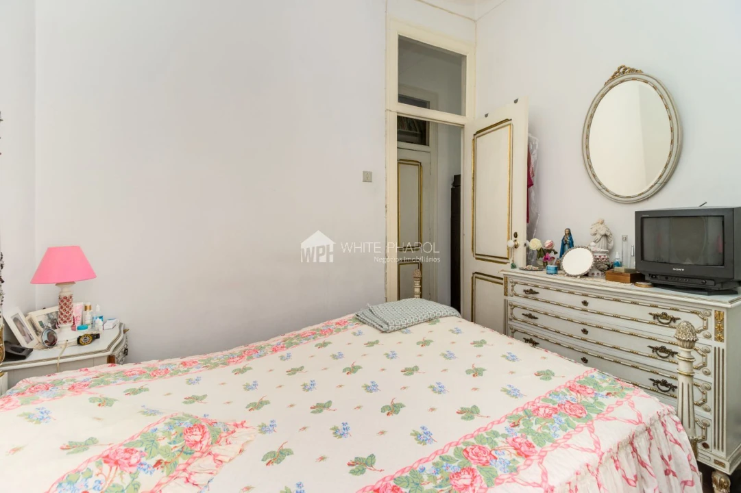 Apartamento T4 para Venda em Campo de Ourique Foto 10