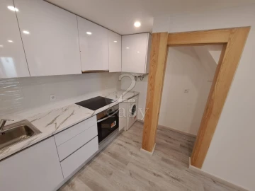 Apartamento T1 para Venda em Misericórdia