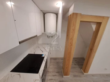 Apartamento T1 para Venda em Misericórdia