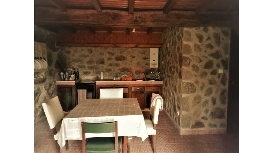 Moradia T1 para Venda em Chaviães e Paços Foto 5