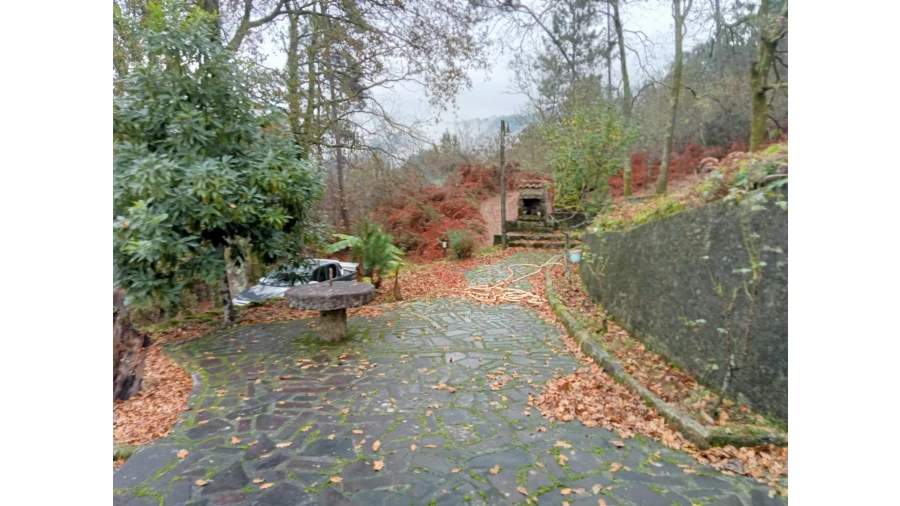 Moradia T1 para Venda em Chaviães e Paços Foto 11