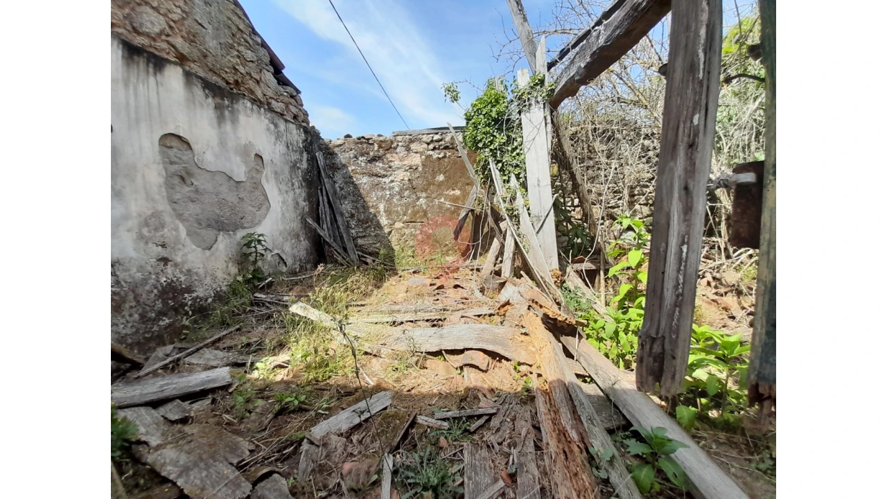 Moradia T0 para Venda em Moreira Foto 7