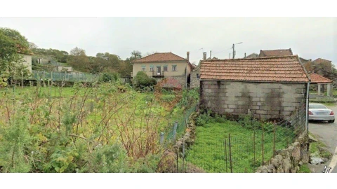 Moradia T4 para Venda em Castro Laboreiro e Lamas de Mouro