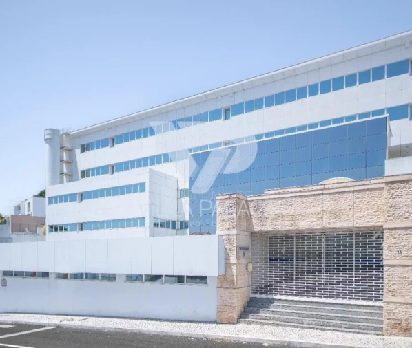 Prédio para Venda em Carnaxide e Queijas Foto 11