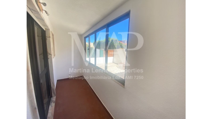 Apartamento T2 para Venda em Alcabideche Foto 9