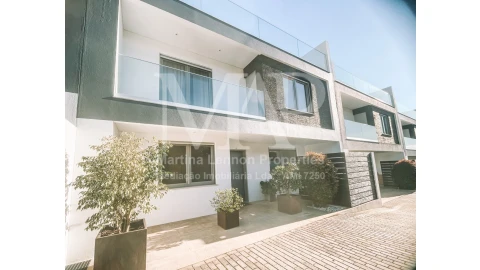 Moradia T5 para Venda em Alcabideche