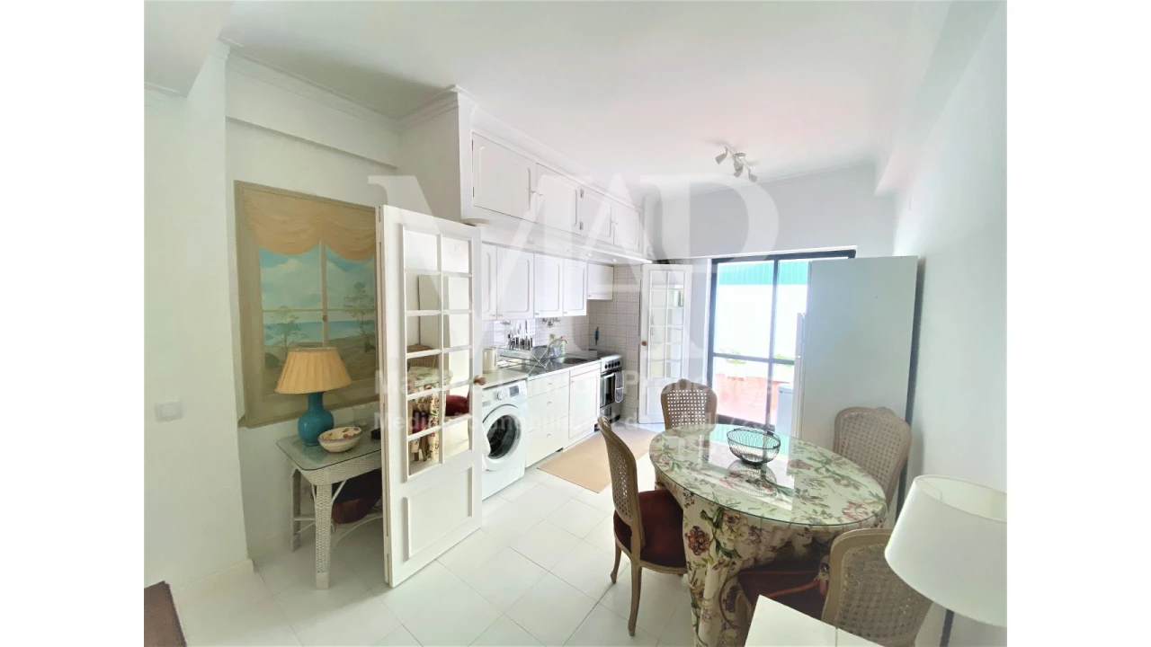 Apartamento T1 para Venda em Cascais e Estoril Foto 5