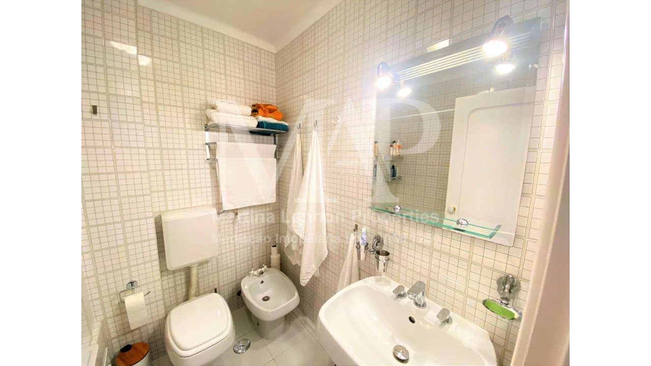 Apartamento T1 para Venda em Cascais e Estoril Foto 9