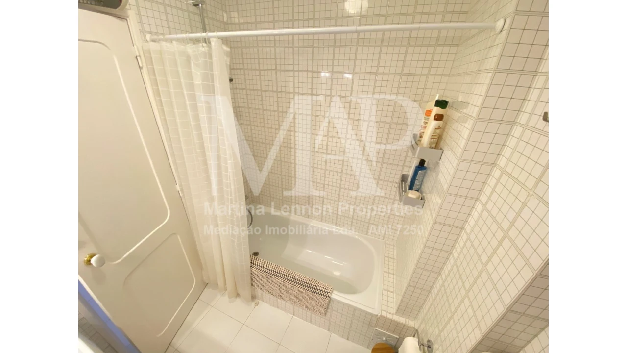 Apartamento T1 para Venda em Cascais e Estoril Foto 10