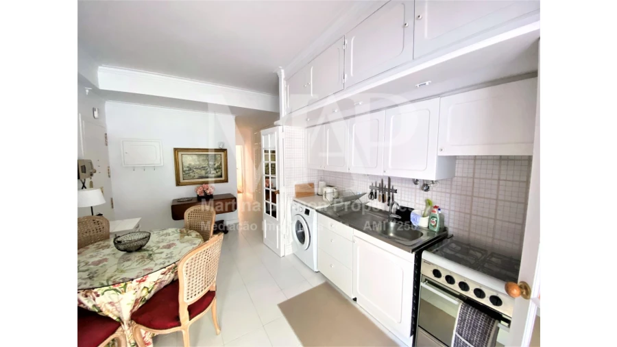 Apartamento T1 para Venda em Cascais e Estoril Foto 6