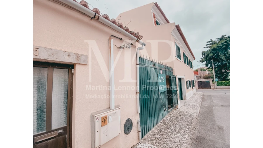 Moradia T1 para Venda em Cascais e Estoril Foto 2