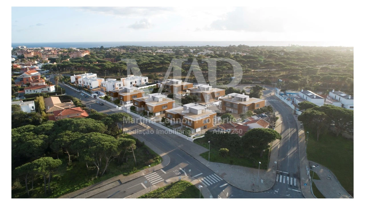 Moradia T4 para Venda em Cascais e Estoril Foto 3