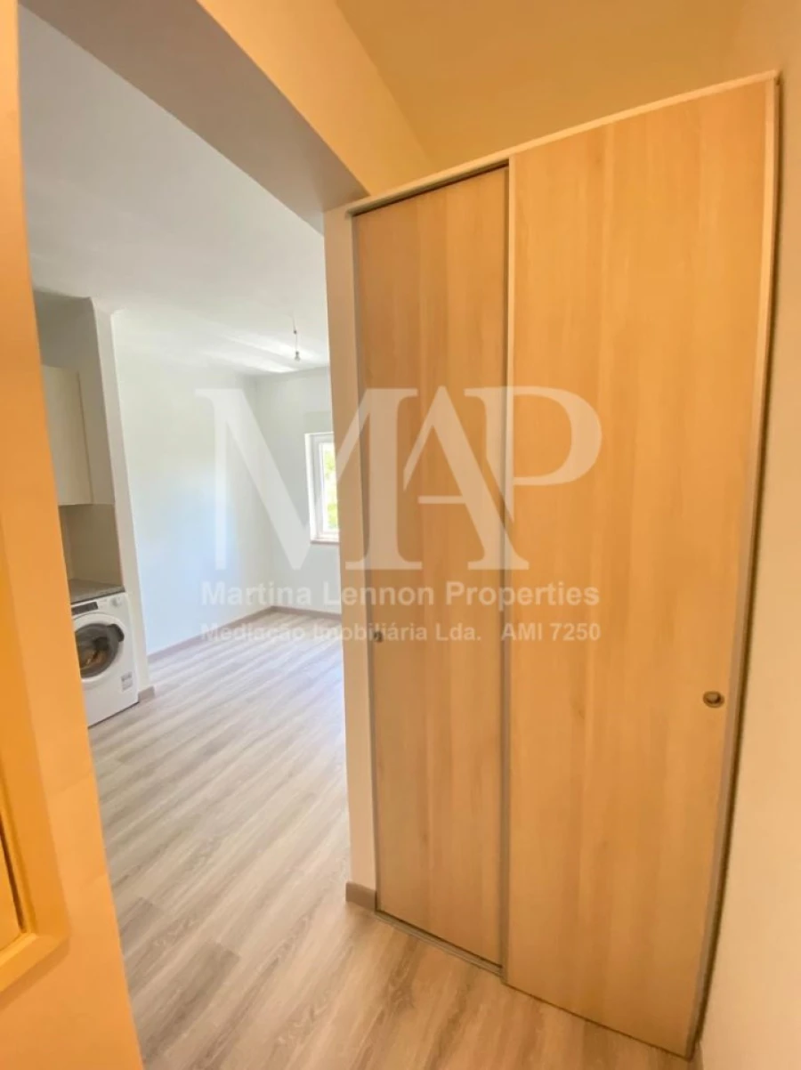 Apartamento T1 para Venda em Oeiras e São Julião da Barra, Paço de Arcos e Caxias Foto 6