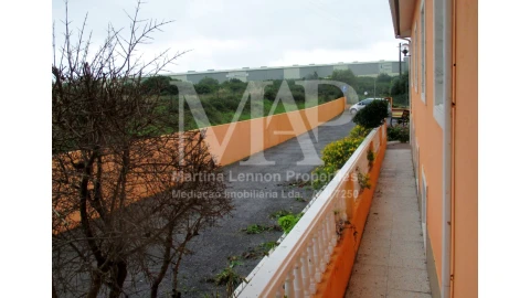 Loja para Venda em Rio de Mouro