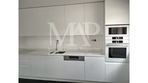 Moradia T4 para Venda em Alcabideche