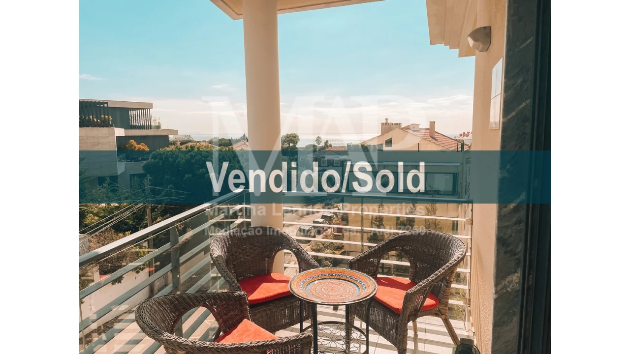 Apartamento T3 para Venda em Cascais e Estoril Foto 1