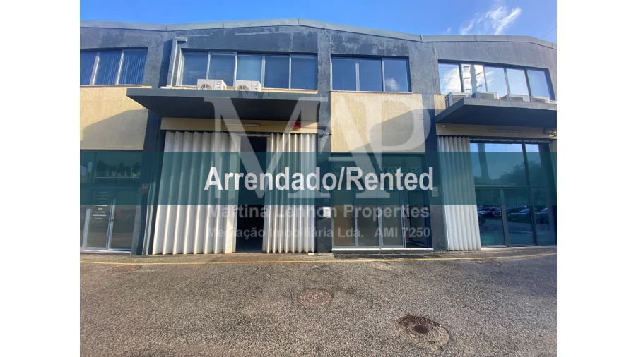 Armazém para Arrendamento em Santa Maria e São Miguel, São Martinho, São Pedro Penaferrim