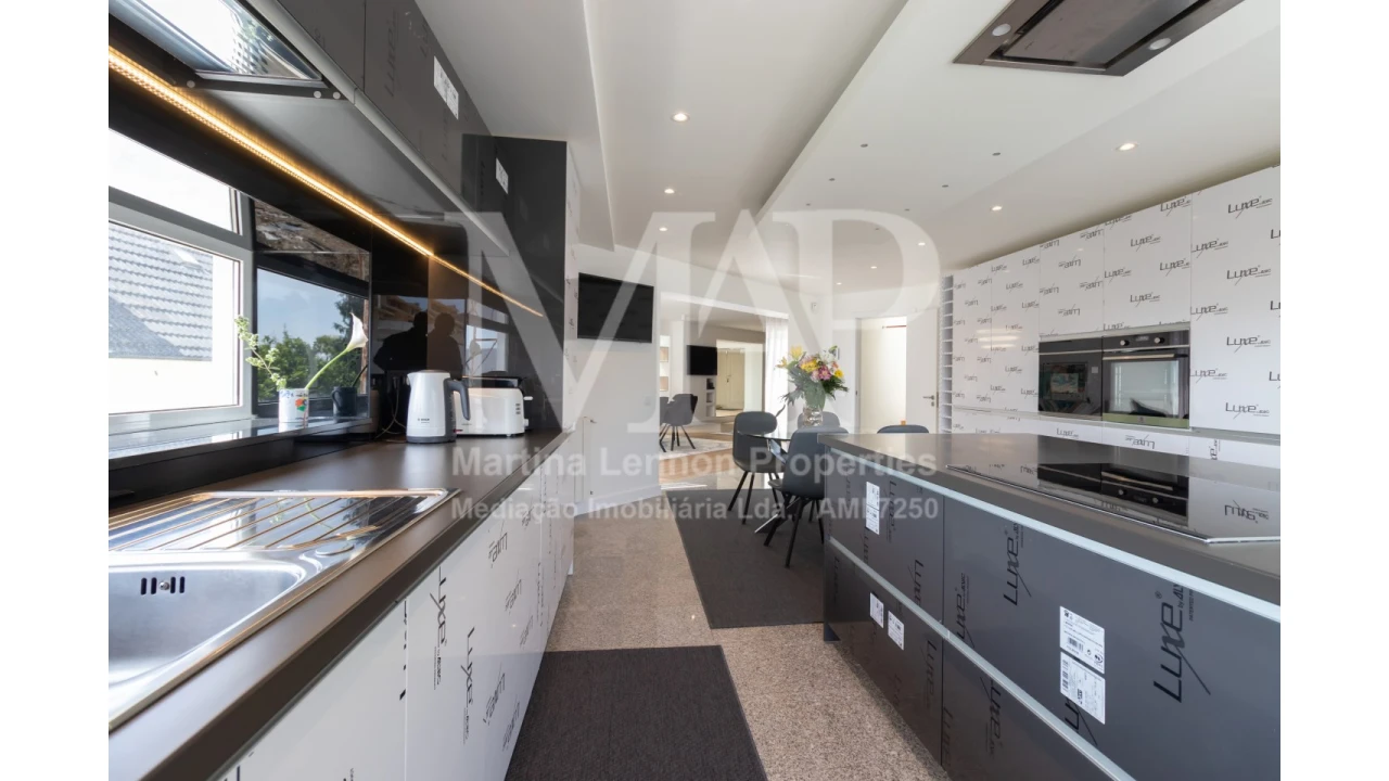 Moradia T4 para Venda em Escapães Foto 15