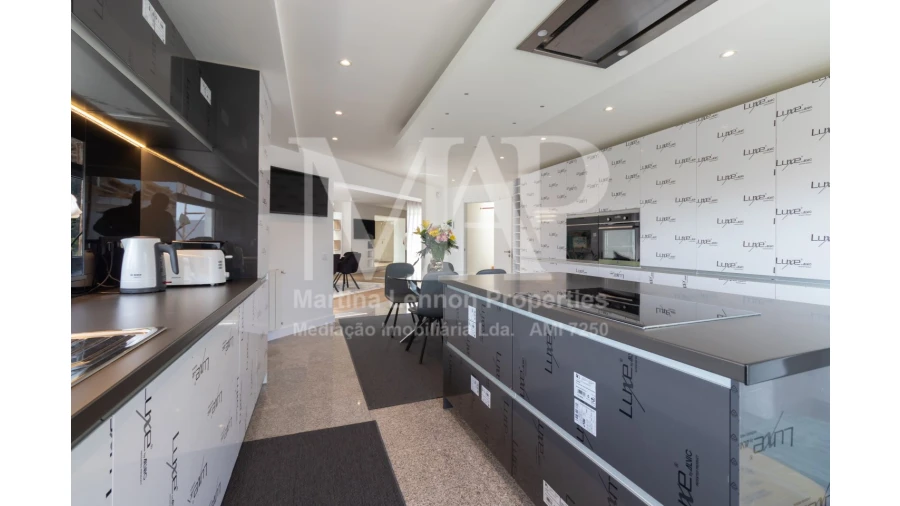 Moradia T4 para Venda em Escapães Foto 13